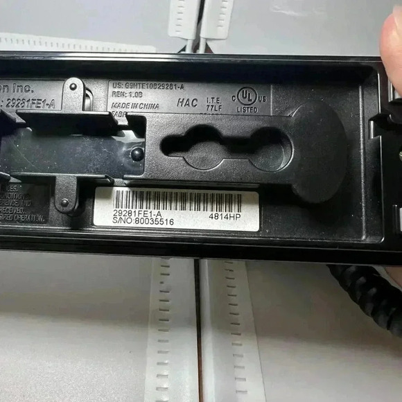 GE Landline Phone, Desktop or hang on the Wall. Black - Picture 6 of 6